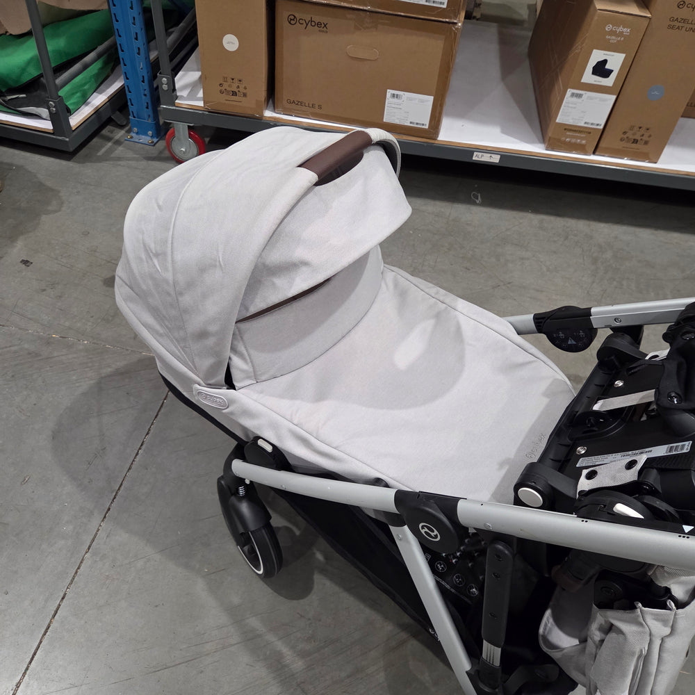 Gazelle Stroller + Carry Cot - ex demo