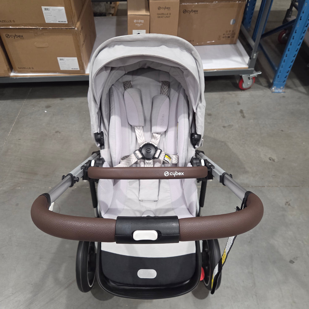 Gazelle Stroller + Carry Cot - ex demo