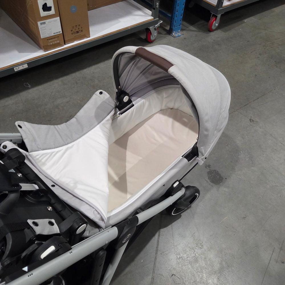 Gazelle Stroller + Carry Cot - ex demo